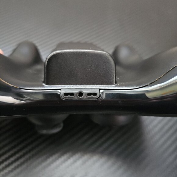 Microsoft Xbox 360 Wireless Gaming Controller - Black (Model 1403) - Untested - Picture 5 of 9